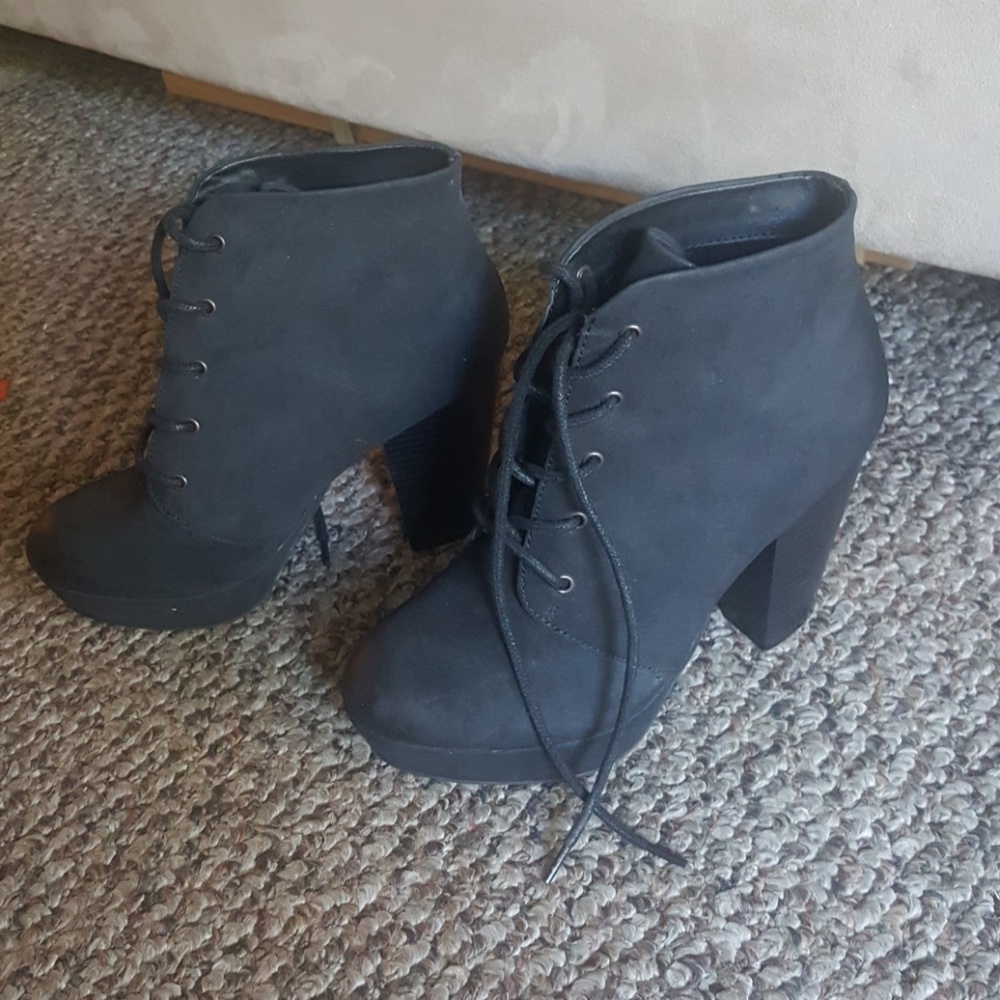 Target Mossimo Supply heeled boots